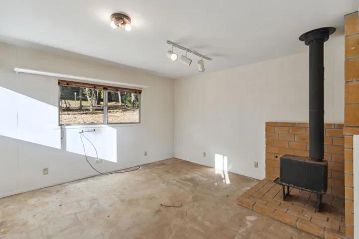 50 Rustic Lane, Santa Cruz, California 95060