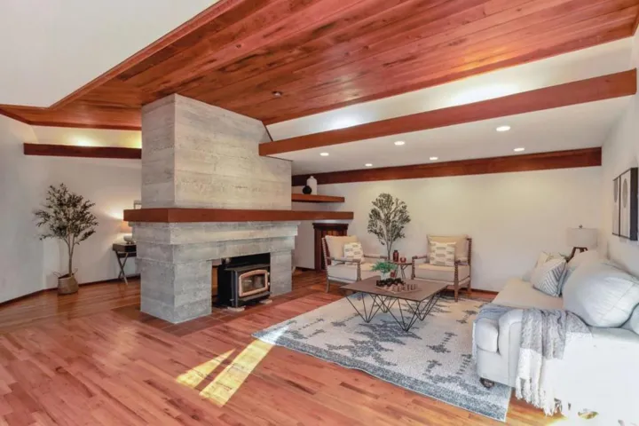50 Rustic Lane, Santa Cruz, California 95060