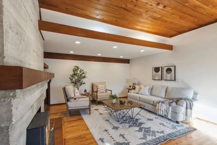 50 Rustic Lane, Santa Cruz, California 95060