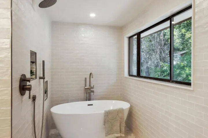 50 Rustic Lane, Santa Cruz, California 95060