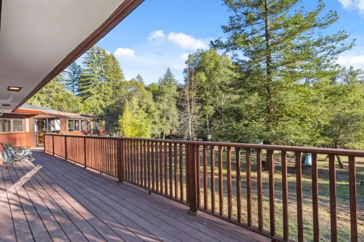 50 Rustic Lane, Santa Cruz, California 95060