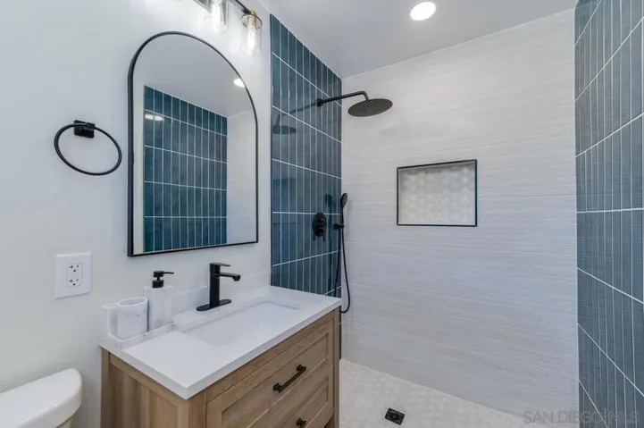 2667 Russmar Dr, San Diego, California 92123