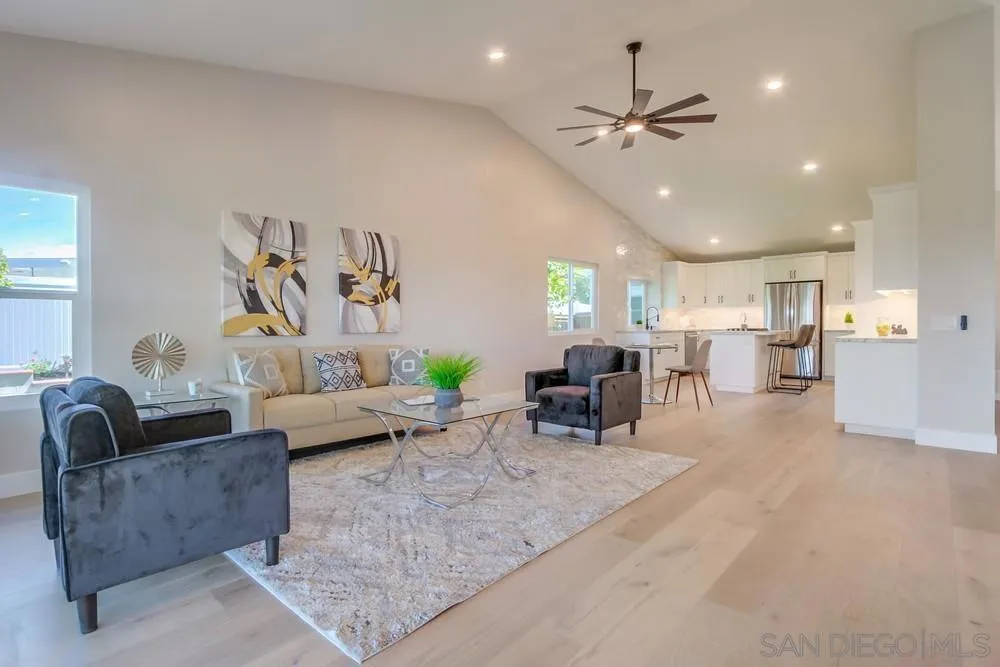 2334 Kimberly Ct, Carlsbad, California 92008 home-pic-12