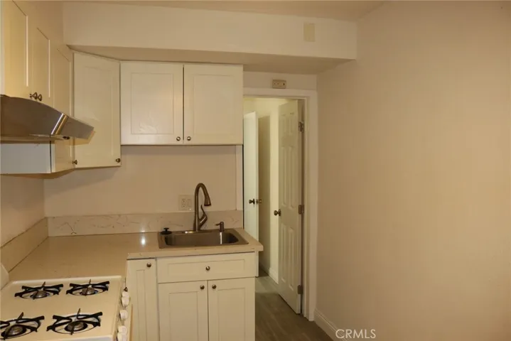 6769 Atoll Ave, North Hollywood, California 91605