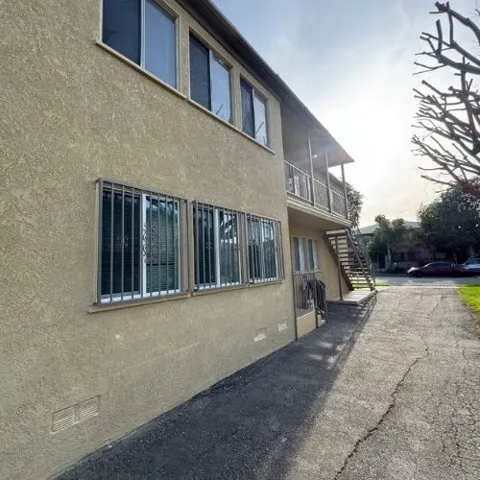 1020 S Grandee Avenue, Compton, California 90220