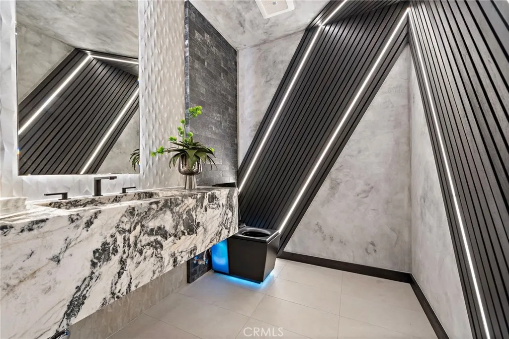 22 Van Gogh Way, Coto De Caza, California 92679 home-pic-28