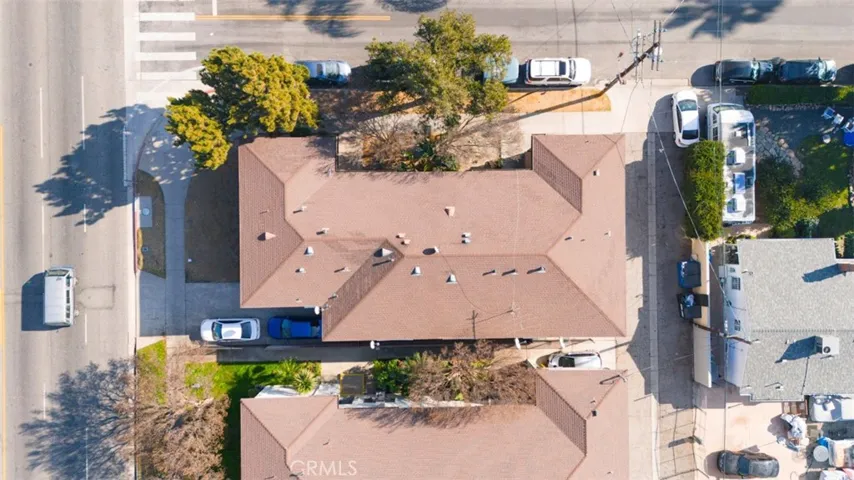 13136 Victory Boulevard, Van Nuys, California 91401