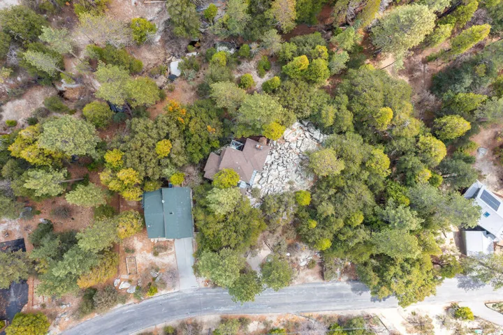 25504CedarGlenDr.-64