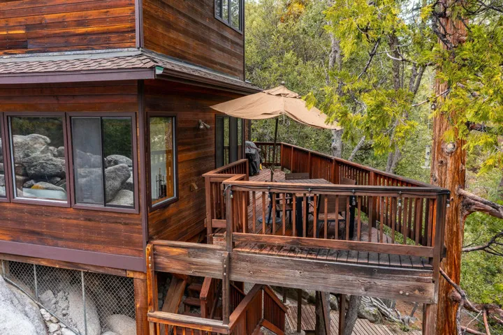 25504CedarGlenDr.-70