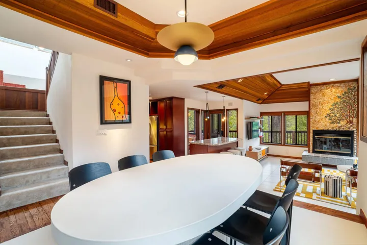 25504CedarGlenDr.-19
