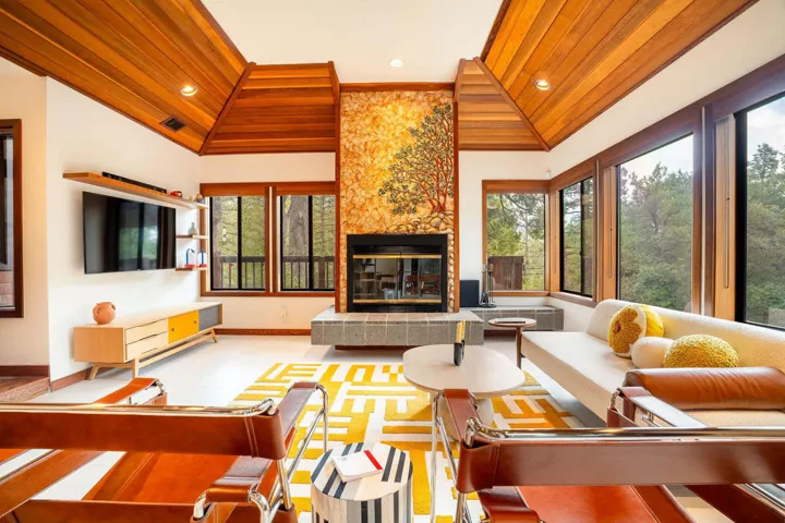 25504CedarGlenDr.-29