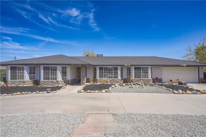 10977 Pinon Avenue, Hesperia, California 92345