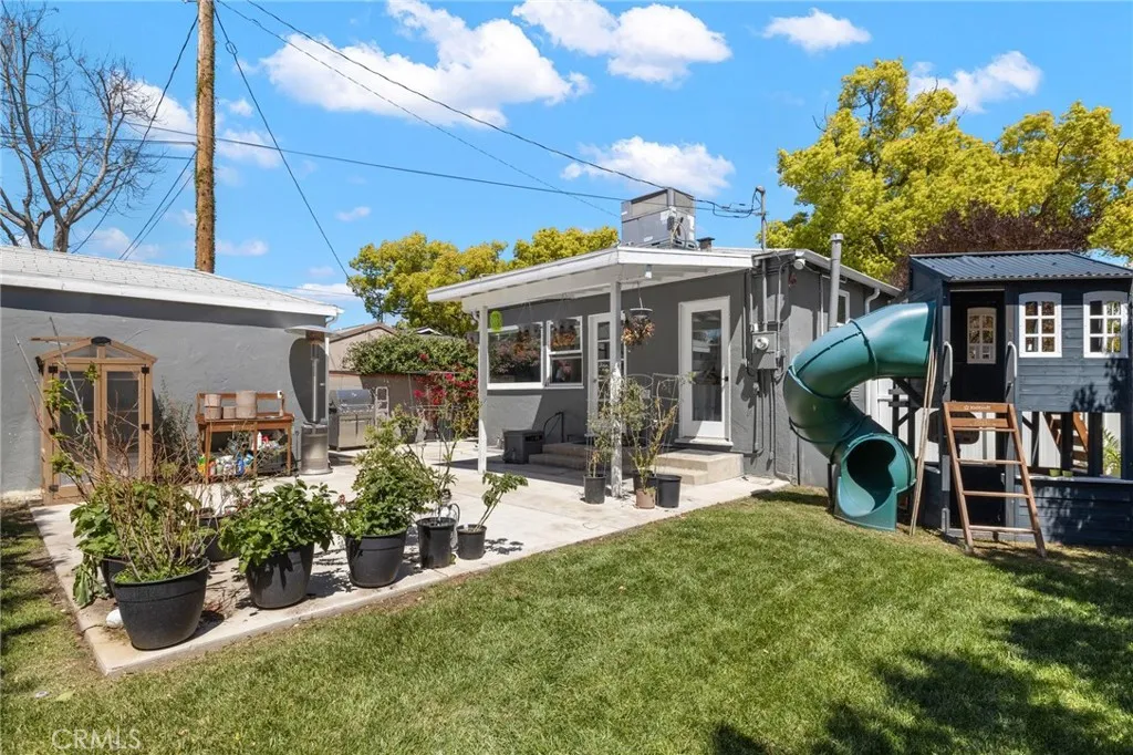 429 N Lincoln Street, Burbank, California 91506 home-pic-22