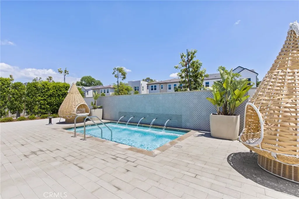 100 Allen, Lake Forest, California 92630 home-pic-11