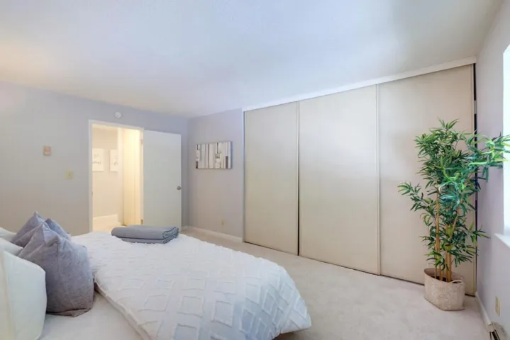 50 E Middlefield Road 40, Mountain View, California 94043