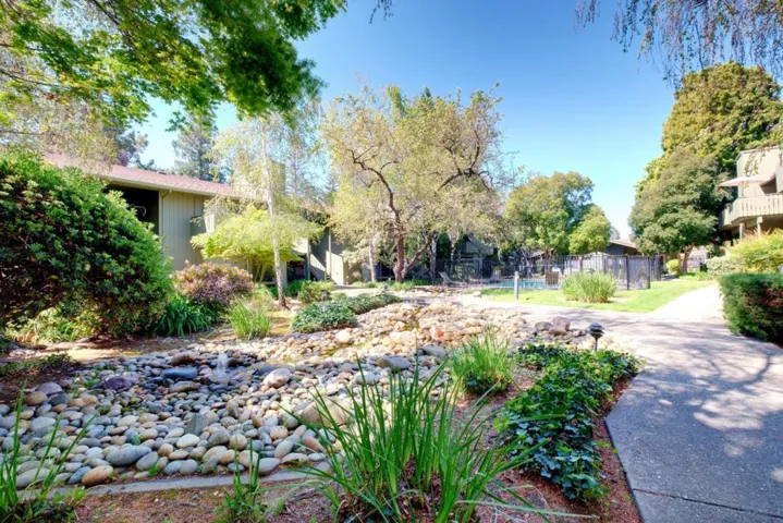 50 E Middlefield Road 40, Mountain View, California 94043