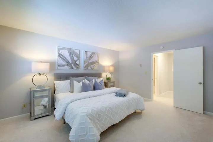 50 E Middlefield Road 40, Mountain View, California 94043