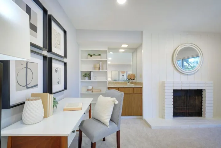 50 E Middlefield Road 40, Mountain View, California 94043