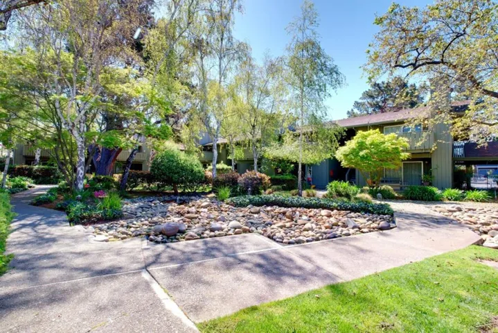 50 E Middlefield Road 40, Mountain View, California 94043