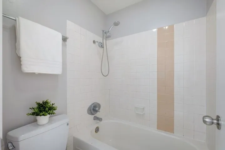 50 E Middlefield Road 40, Mountain View, California 94043