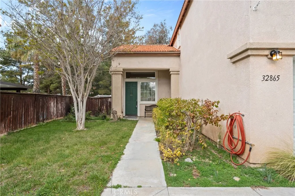 32865 Naples Court, Temecula, California 92592 home-pic-42