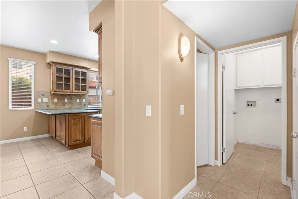 32865 Naples Court, Temecula, California 92592 home-pic-19