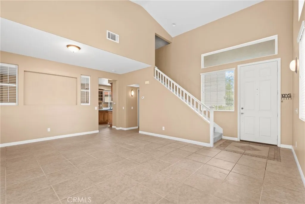 32865 Naples Court, Temecula, California 92592 home-pic-17