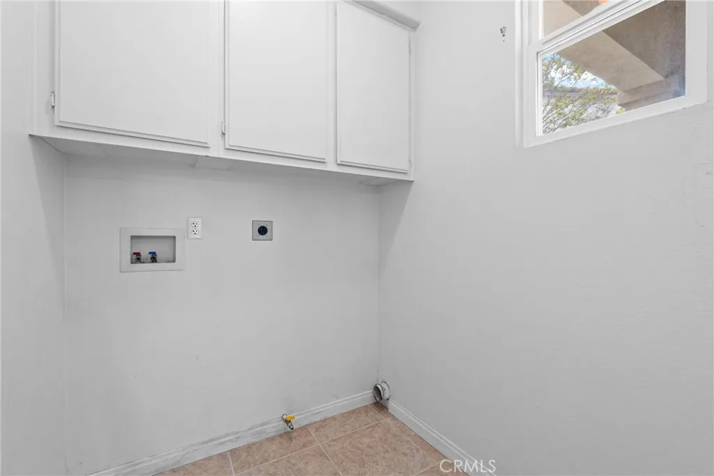 32865 Naples Court, Temecula, California 92592 home-pic-38