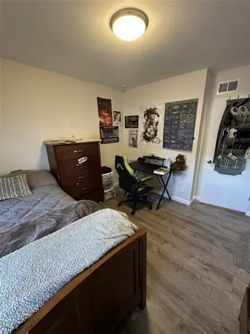 Downstairs bedroom 3.