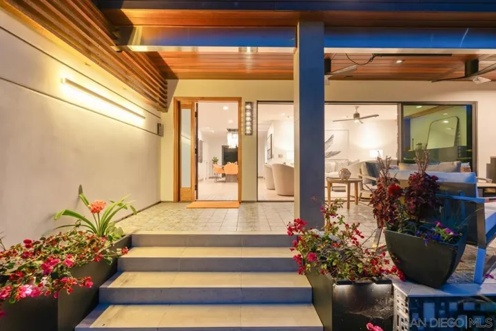 3434 Crown Point Drive, San Diego, California 92109