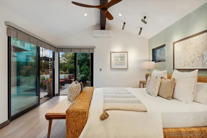 3434 Crown Point Drive, San Diego, California 92109
