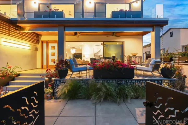 3434 Crown Point Drive, San Diego, California 92109