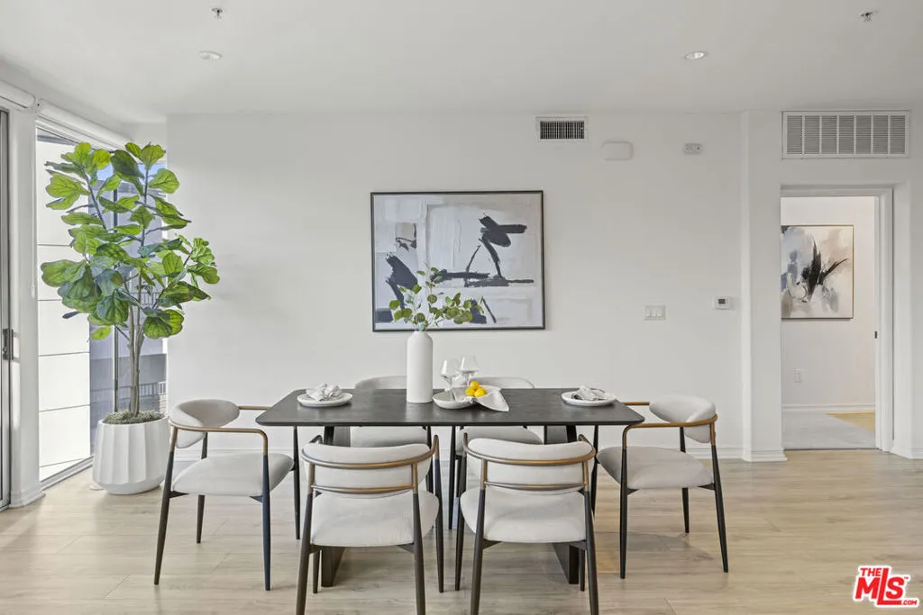 629 Traction Avenue 611, Los Angeles, California 90013 home-pic-1