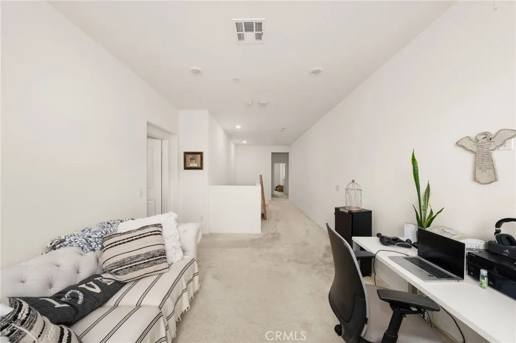 16502 Casa Grande Avenue 235, Fontana, California 92336 home-pic-21