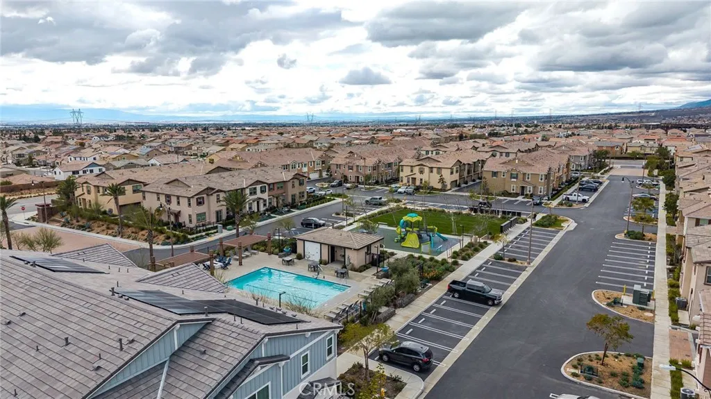 16502 Casa Grande Avenue 235, Fontana, California 92336 home-pic-29