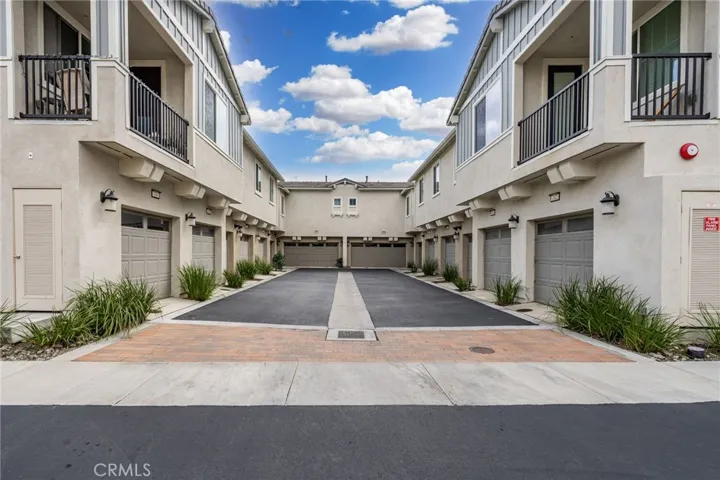 16502 Casa Grande Avenue 235, Fontana, California 92336