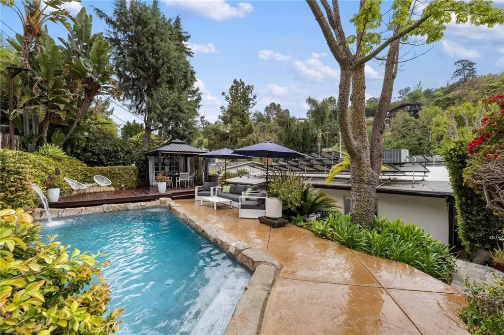 11683 Sunshine Terrace, Studio City, California 91604 home-pic-4
