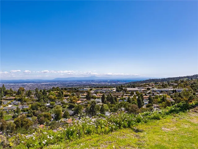 27012 Freeport Road, Rancho Palos Verdes, California 90275