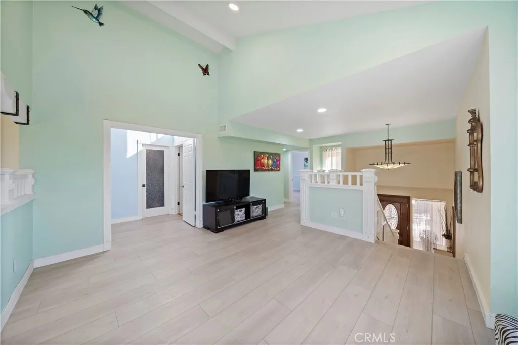 413 Thunderbird Court, Fullerton, California 92835 home-pic-23