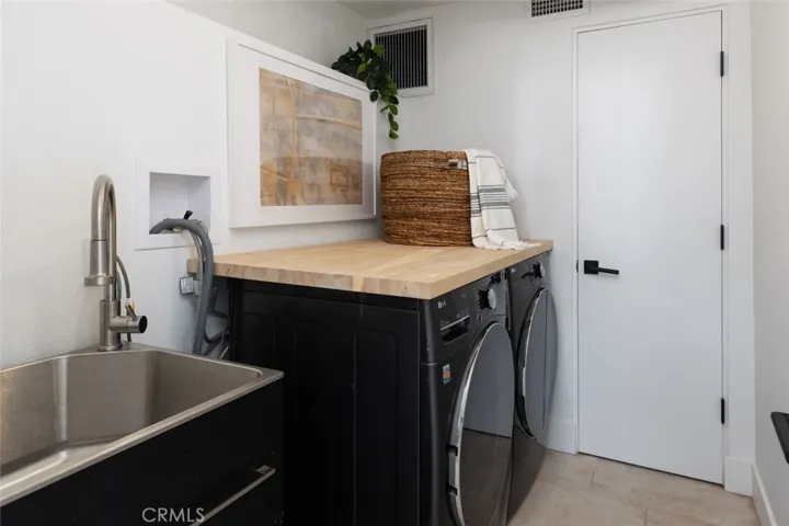 2604 Victoria Drive, Laguna Beach, California 92651