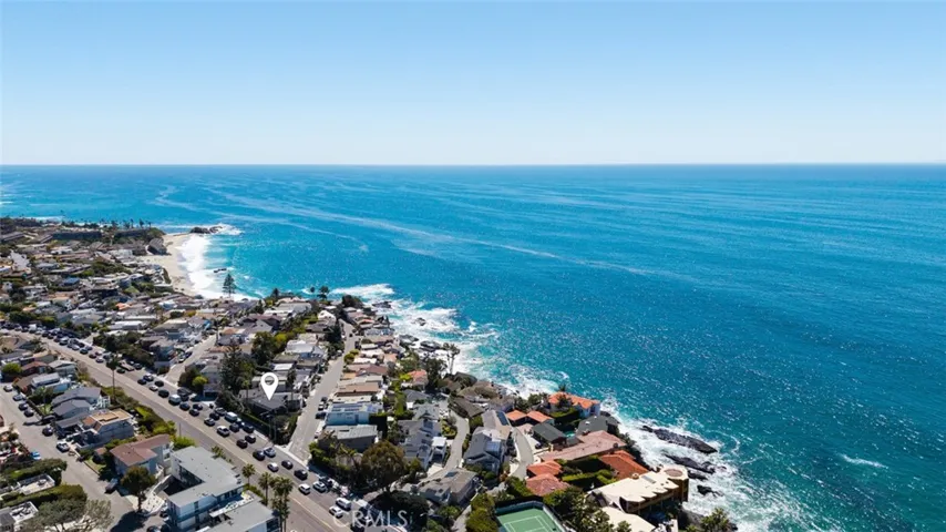 2604 Victoria Drive, Laguna Beach, California 92651