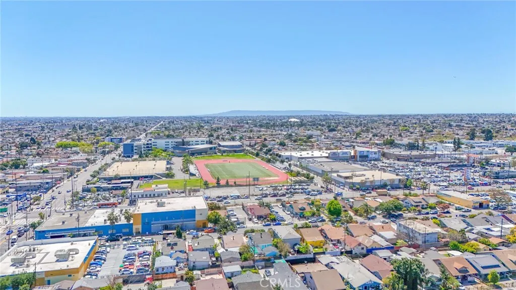 5515 S Hoover Street, Los Angeles, California 90037 home-pic-40