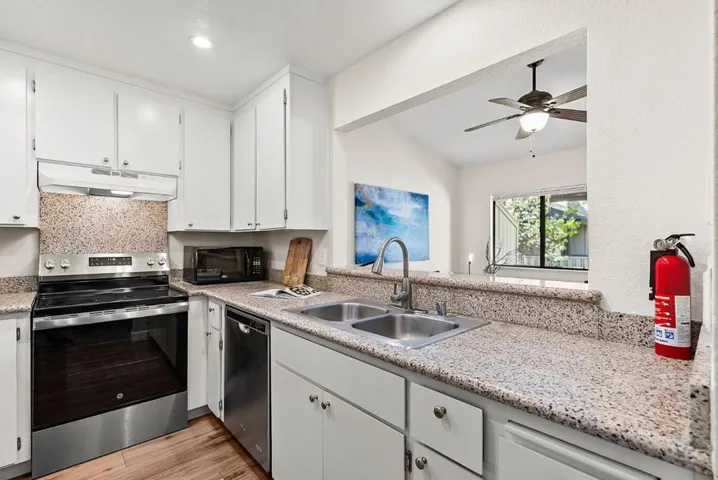 1453 Alma Loop, San Jose, California 95125