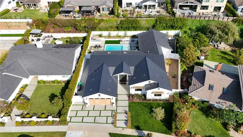 2812 Carob Street, Newport Beach, California 92660