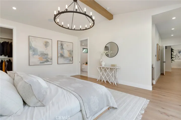 2812 Carob Street, Newport Beach, California 92660
