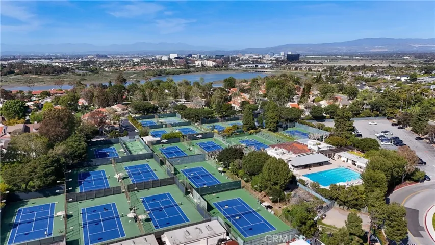 2812 Carob Street, Newport Beach, California 92660