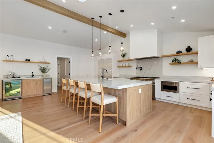 2812 Carob Street, Newport Beach, California 92660