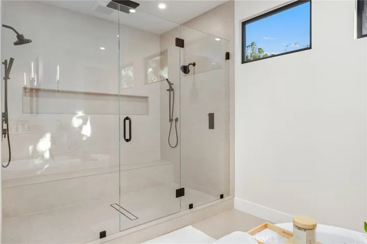 2812 Carob Street, Newport Beach, California 92660