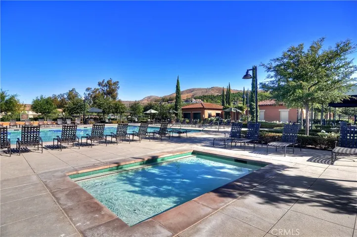 115 Bright Poppy, Irvine, California 92618