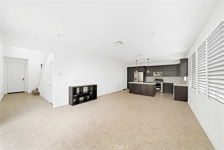 115 Bright Poppy, Irvine, California 92618